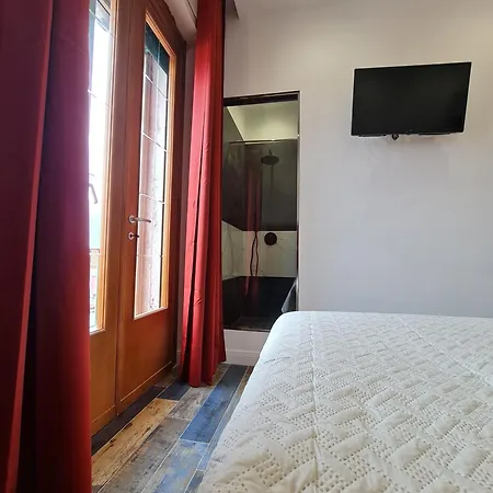 Casa de hóspedes Ricci 16 - & *